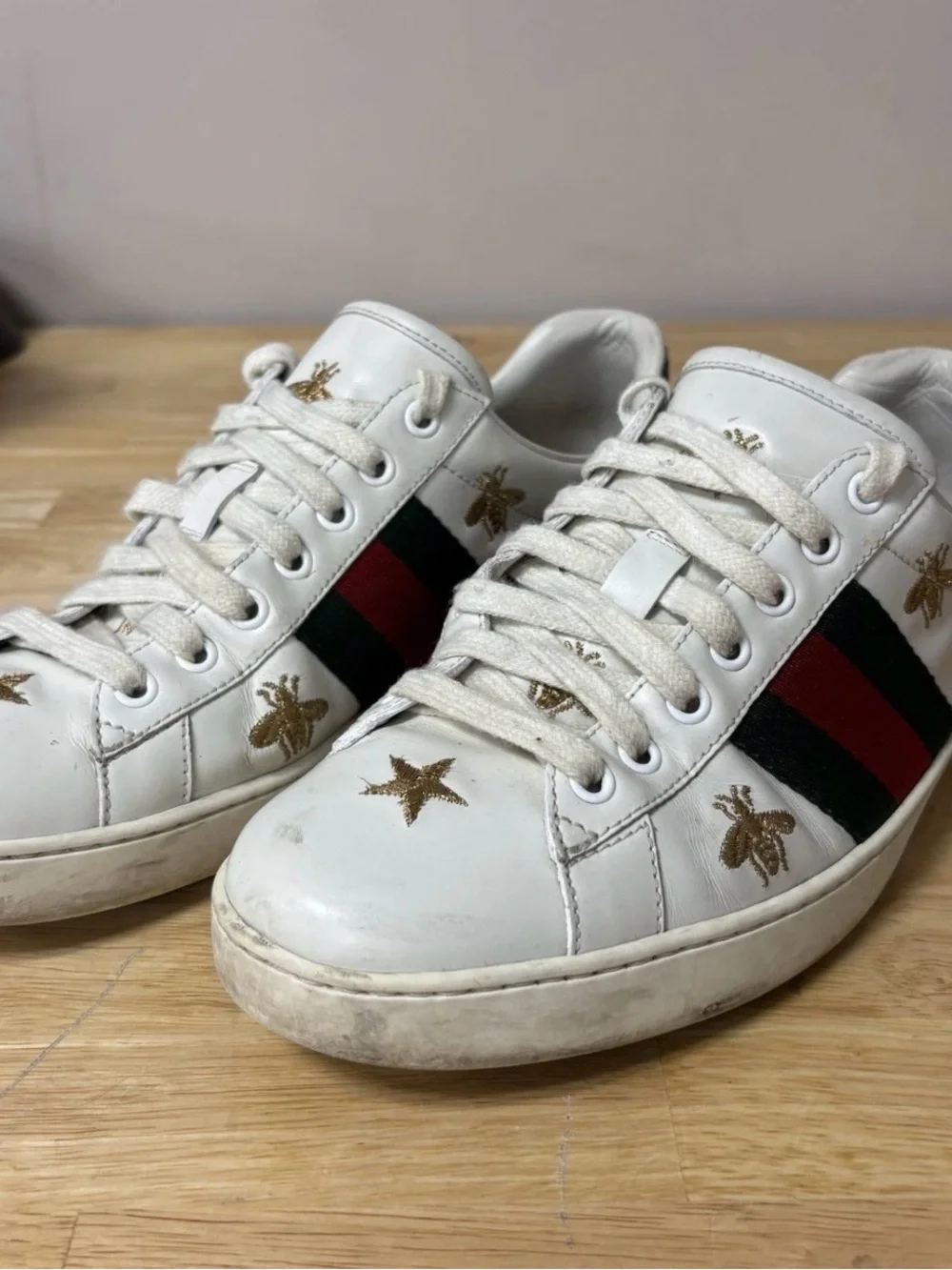 Gucci Men's Ace Bee Embroidered Sneakers, Size 7.5